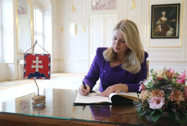 Zuzana Čaputová ratifikálta Finnország és Svédország NATO-csatlakozását