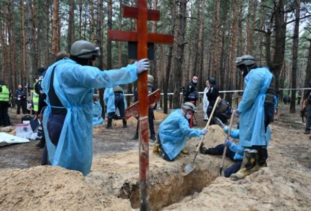 Ukrán Védelmi Minisztérium: Közel tízezer ukrán katona esett el eddig