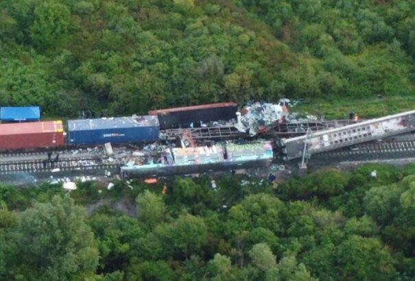 Súlyos vonatbaleset történt Horvátországban, meghalt a mozdonyvezető és a kalauz is