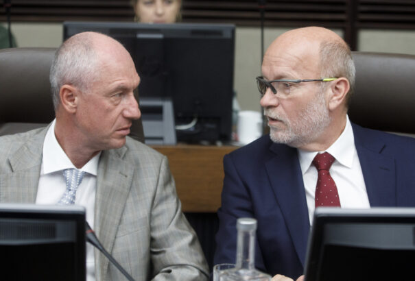 Kiderült, melyik miniszter írta alá a gázárpsapkát szorgalmazó nyílt levelet Szlovákia részéről