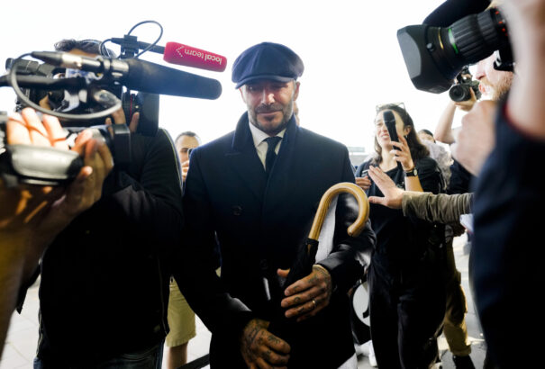 David Beckham 13 órát várakozott a sorban, hogy elbúcsúzhasson a királynőtől