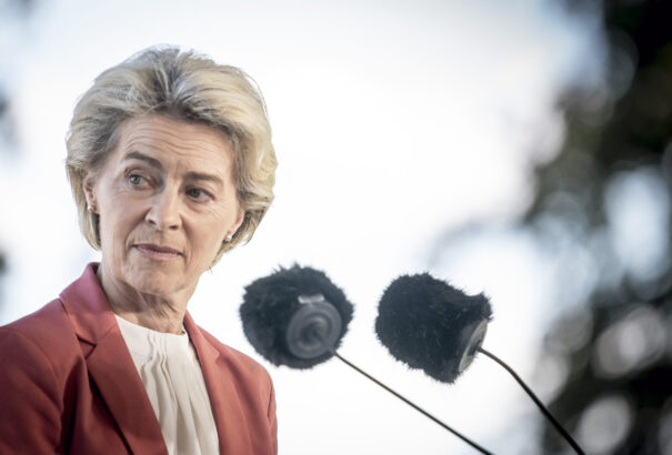 Budapest-Brüsszel „paktumtól” tartanak a liberálisok, már élesítették a médiabombákat