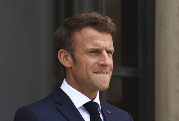 Macron: Nem engedhetjük meg, hogy Oroszország katonailag megnyerje az ukrajnai háborút