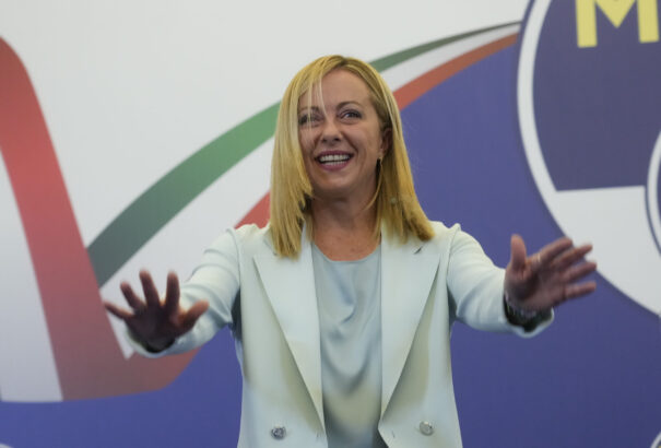 Giorgia Meloni támogatásáról biztosította Ukrajnát az elnökének küldött üzenetében