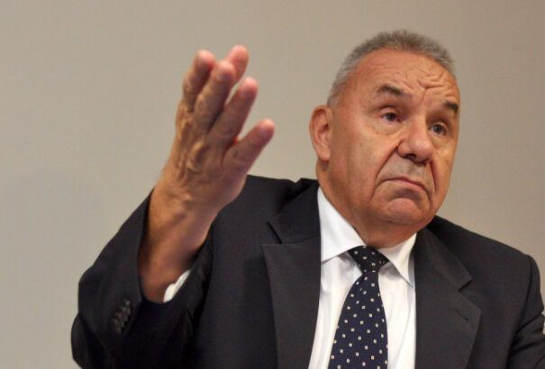 Románia egykori külügyminisztere szerint Ukrajna területekkel tartozik Magyarországnak és Lengyelországnak (is)