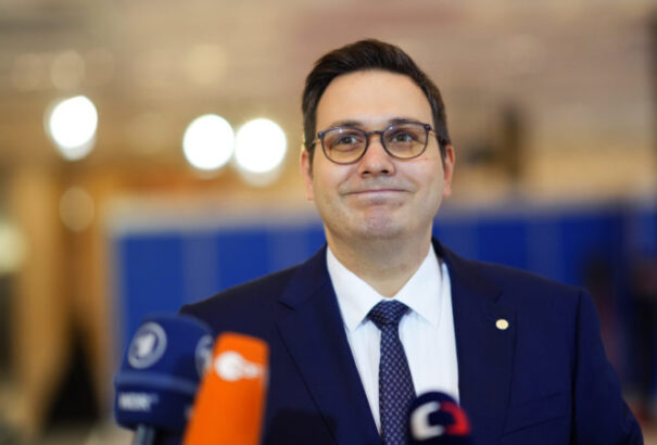 Lipavský: Csehország nem ad vízumot a mozgósítás elől menekülő oroszoknak