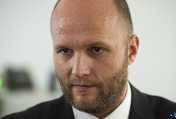 Naď: Szlovákia 200 millió dollárt kap az USA-tól amerikai haditechnika vásárlására