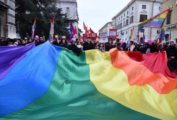 Az Európai Parlament felszólította Szlovákiát, hogy tegyen az LMBTI+ emberek védelmében