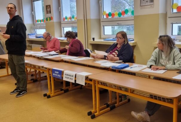 Dunaszerdahelyen délutánig csak minden negyedik városlakó ment el szavazni