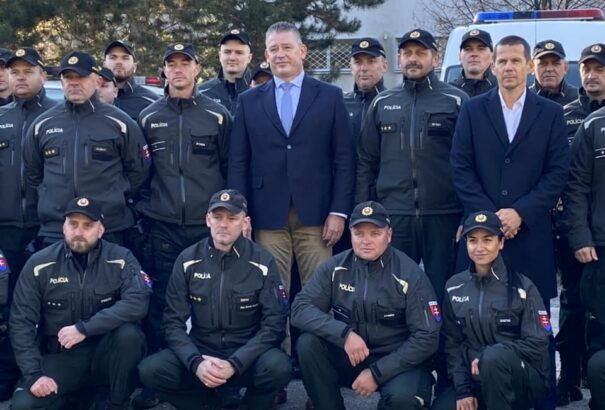 Szlovákia 40 rendőrt küld ki a magyar-szerb határra