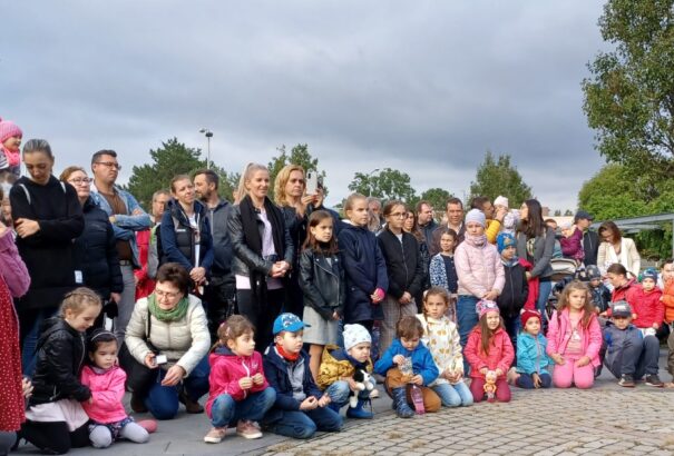 Komáromban a magyar népmese napját ünnepelték – Képekkel