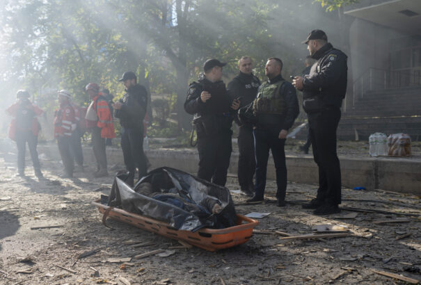 Zelenszkij azt kéri a katonáitól, hogy ejtsenek több hadifoglyot