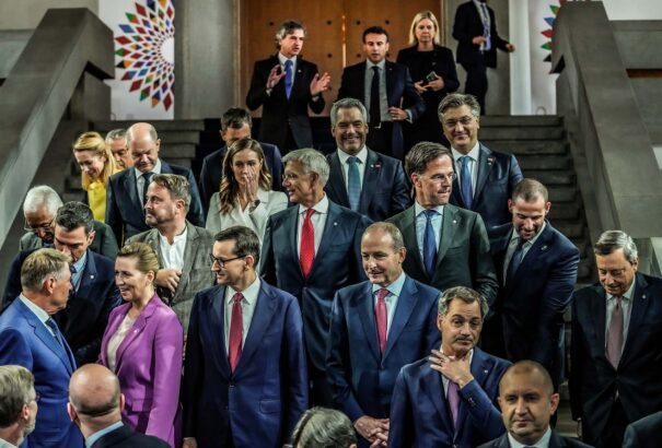 Az EU-csúcs margójára: Széthúzás, időhúzás, politikai közhelyek és egymás kárát leső tagállamok