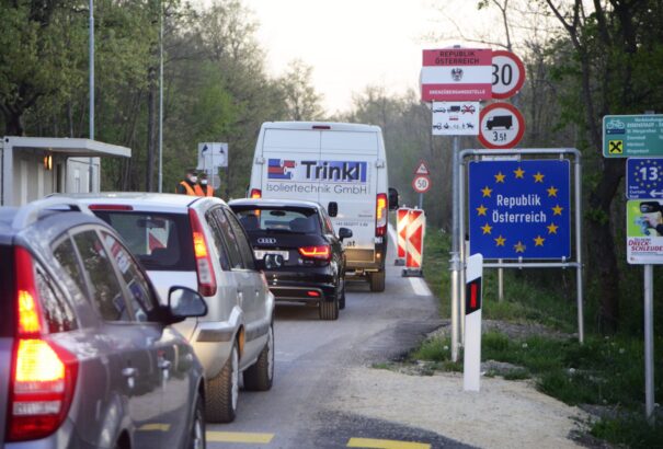 Ausztria is meghosszabbítja a határrezsimet a Szlovákiával közös határszakaszon