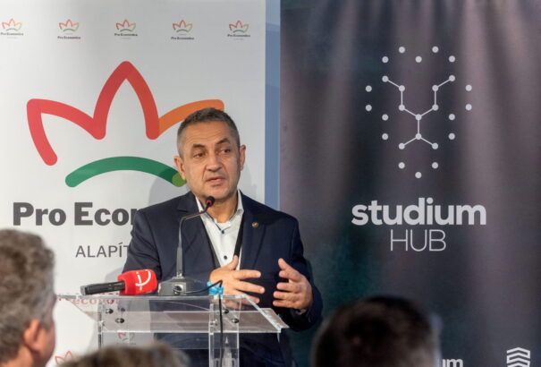 Potápi: a magyar nyelv összeköti a határon túli magyar vállalkozókat