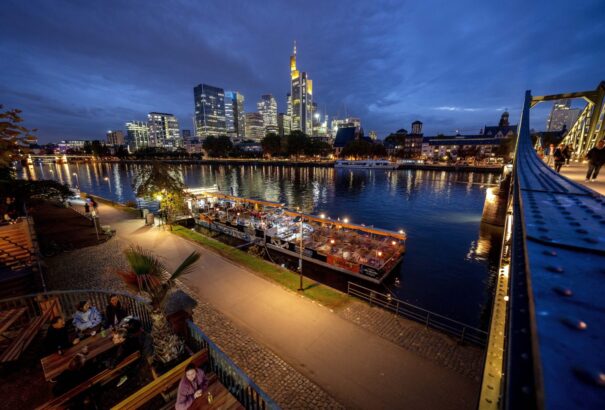 Megérkeztek az „uniót romboló” német energia-mentőcsomag részletei. Takarékossági követelmény ott is lenne