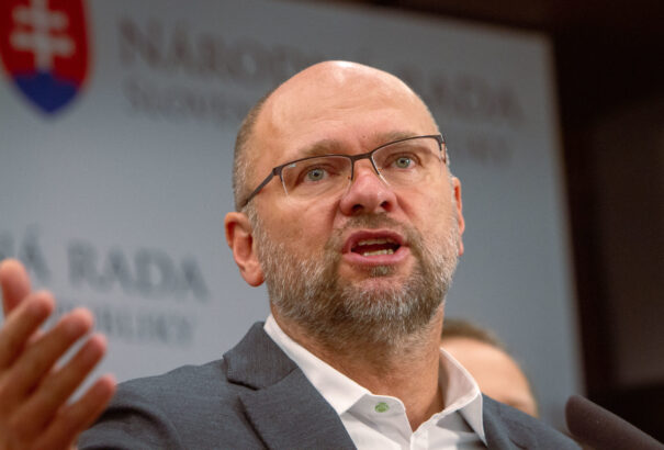 Migrációs nyomás: Sulík „lezárná” a szlovák-magyar határt. Szerinte Magyarország nem teljesíti feladatát a schengeni határ védelmében