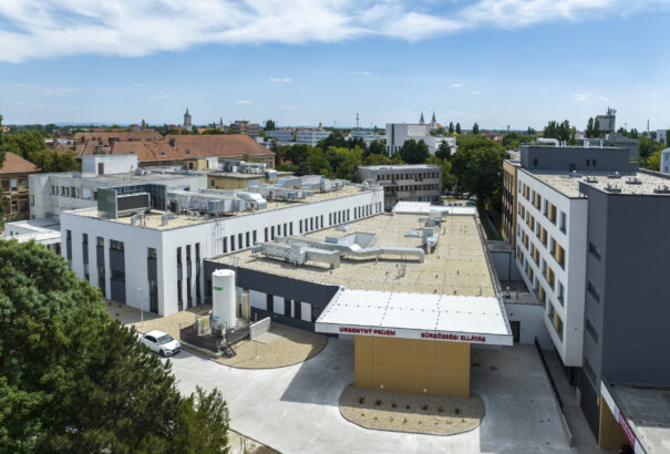 A komáromi páciensek új mágnesesrezonancia-részleget kapnak karácsonyi ajándékba