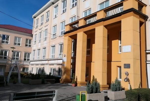 Iskolahelyzet a magas energiaárak árnyékában. Beszélgetés Soóky Mariánnal, a nagymegyeri Bartók Béla Alapiskola igazgatójával