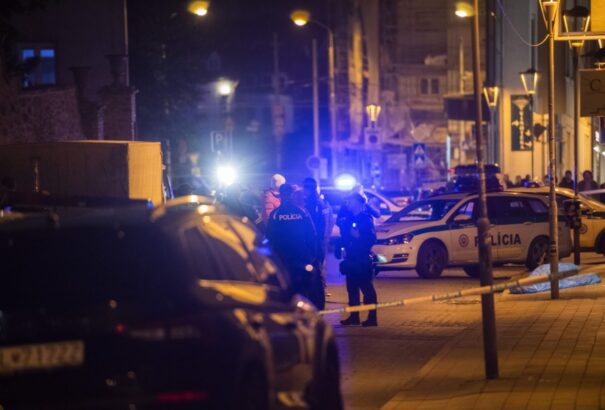 A rendőrség holtan találta a pozsonyi lövöldözőt