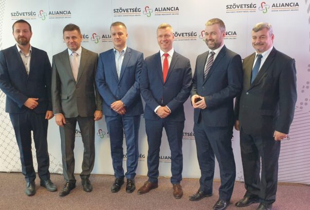 Király Zsolt: Ég veled platformok, légy üdvözölve, Szövetség-Aliancia