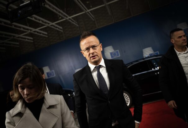 Szijjártó Péter: elfogadhatatlan a magyar vállalatok ukrajnai működésének ellehetetlenítése