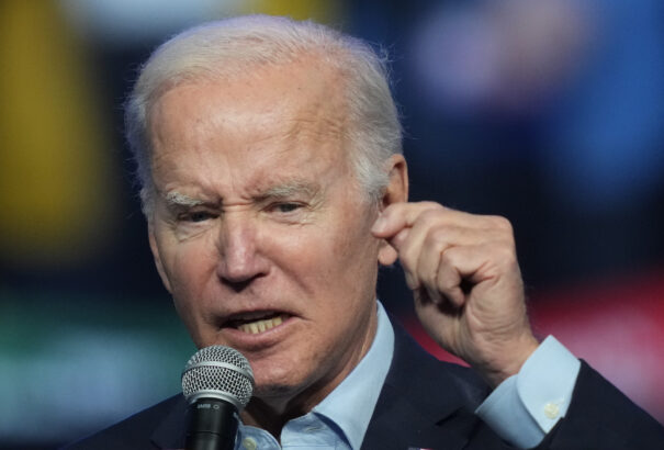 A Financial Times szerint az USA dühös Európára – túl keveset és túl lassan adakozik Ukrajnának