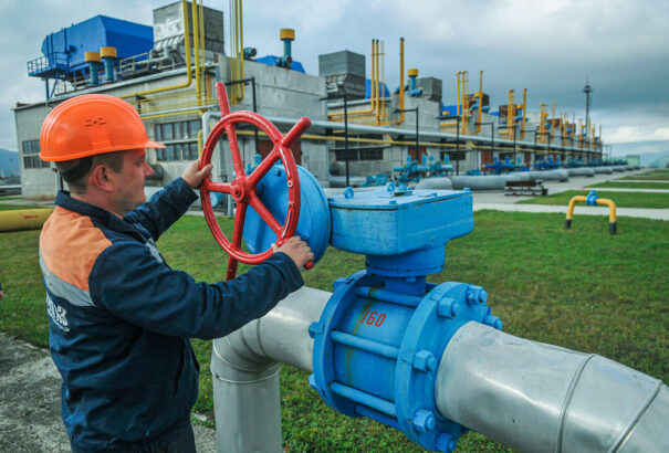 Miért zuhan a gáz ára Európában? És miért kell ezért aggódnunk? (Körkép-elemzés)