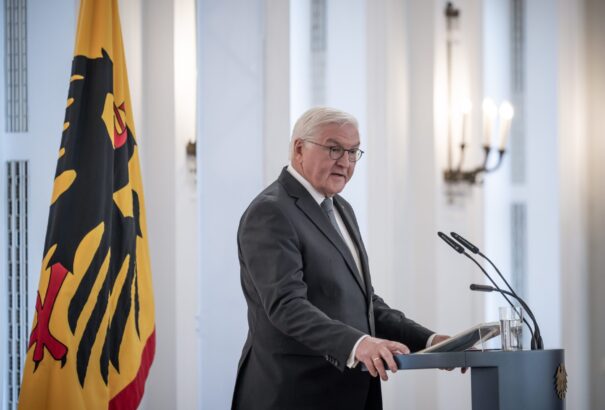 Német államfő: A világ egy új, konfliktusokkal teli időszakba lépett