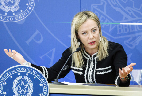 Összerúgták a port a franciák és az olaszok a migránshajó miatt