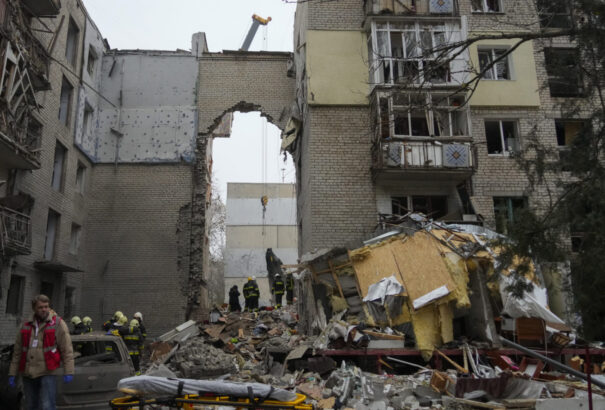 Ukrajna adósságspirálban, a GPD nagyobbat zuhanhat, mint eredetileg jósolták