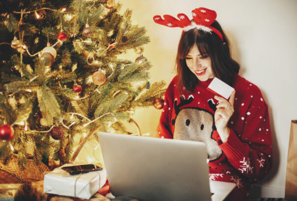 Felmérés: A szlovákiai polgárok idén kevesebbet terveznek költeni karácsonyi ajándékokra, mint tavaly