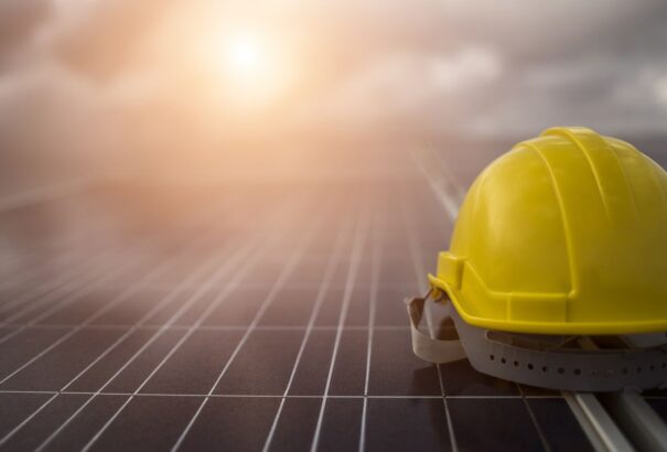 Mi történik a napelemekkel éjszaka és ha sok a felhő az égen?