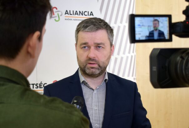 Mózes Szabolcs (Szövetség, Összefogás platform) a Körképnek: A választók nem oldottak meg semmit. Érzem a bizalmat párton belül – Interjú