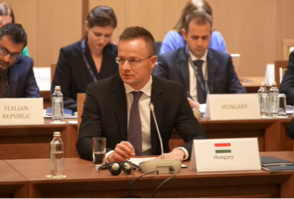 Szijjártó: Magyarország kész folytatni Ukrajna támogatását, de nem járul hozzá a közös EU-s hitelfelvételhez