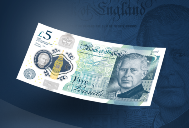 Bemutatták a III. Károly király portréját ábrázoló fontbankjegyeket