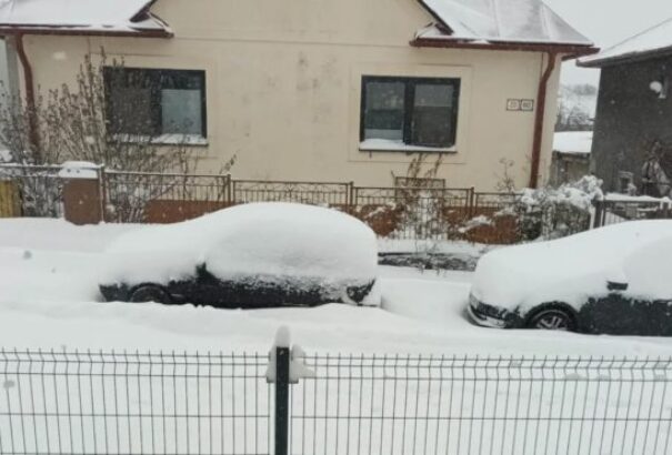 Rendkívüli állapotot hirdettek a kelet-szlovákiai Eperjesen a sok hó miatt