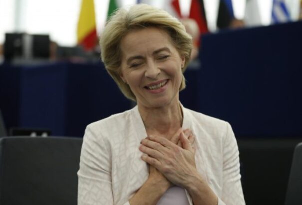 Von der Leyen elégedett a cseh EU-elnökséggel