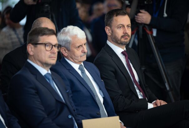 Dzurinda és Heger egyazon kongresszuson jelent meg felszólalóként. Szó esett a nagy jobbközép pártprojektről is