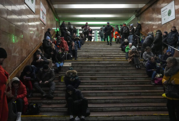 Klicsko: Egyelőre csak a kijevi lakosok harmadának van vízellátása és fűtése