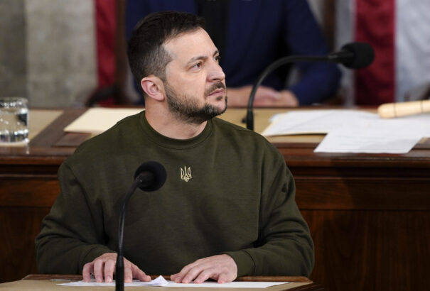 Zelenszkij az indiai miniszterelnök segítségét kérte a békeképlet megvalósításához