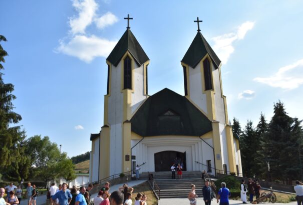 Kellemes karácsonyt, Ajnácskő! – Egy sikeres községről