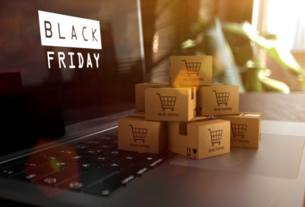 Nem nagyon érte meg a Black Friday vásárlás. A weboldalak 43 százaléka valótlan kedvezménnyel csábított