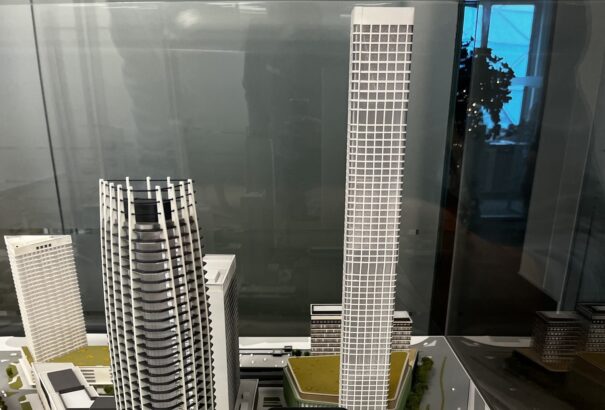 Újabb felhőkarcoló épülhet Pozsonyban – A befektető 250 méter magasra tervezi