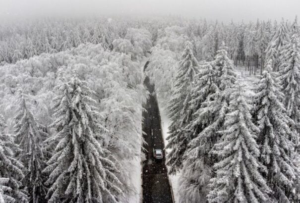 Fehér lesz a karácsony? Nagy előrejelzés a következő napokra