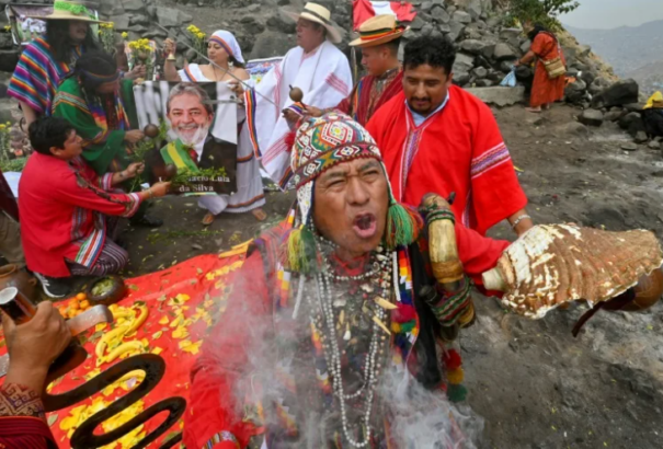 Megjósolták a perui sámánok, hogy mikor lesz vége az orosz-ukrán háborúnak