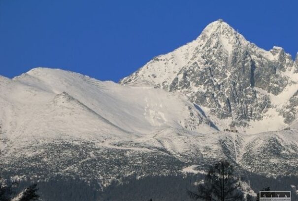 Másodfokú lavinaveszélyt hirdettek a Tátrában