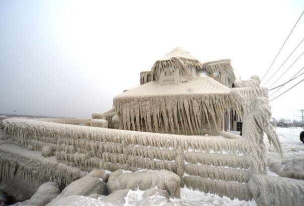 Már több mint félszáz halálos áldozata van az ítéletidőnek az Egyesült Államokban