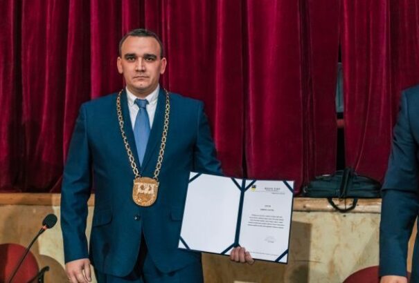 Nyilatkozott a Körképnek a kapzsi polgármester! Zachar Pál (Szövetség) ragaszkodik ipolysági álomfizetéséhez