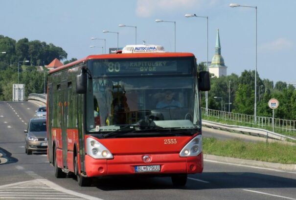 Kijevben folytatják a Pozsonyi Közlekedési Vállalat kiszuperált autóbuszai